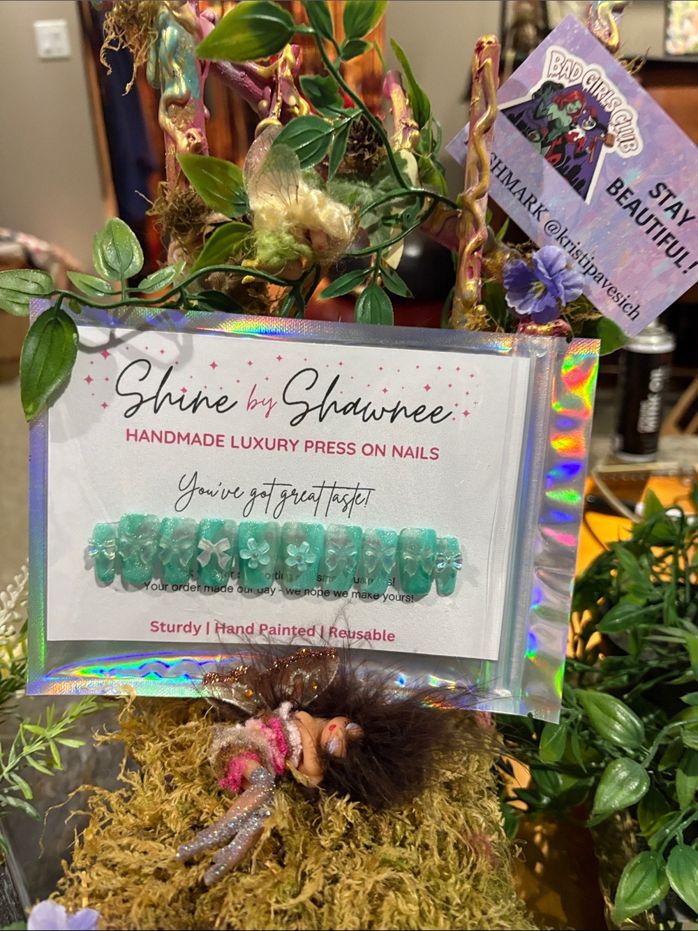 Mint Green Floral Press-On Nails  New in package . REUSABLE! 5/$35